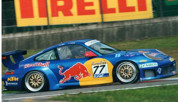 Porsche 996 GT3R Red Bull 2000 01